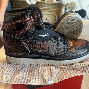 Women's Jordan 1 Hi OG Fearless  Sz. W 8.5 / M 7